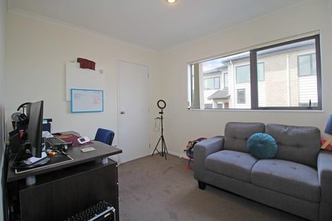 Photo of property in 28a Hayward Road, Papatoetoe, Auckland, 2025