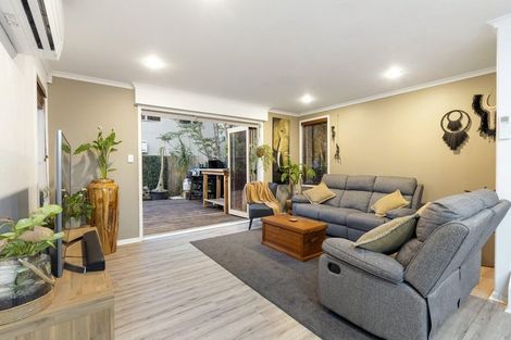 Photo of property in 39 Millennial Way, Orewa, 0931