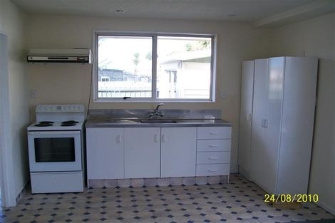 Photo of property in 1/565a Ferry Road, Woolston, Christchurch, 8023