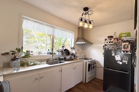 Photo of property in 12 Velma Road, Hillcrest, Auckland, 0627