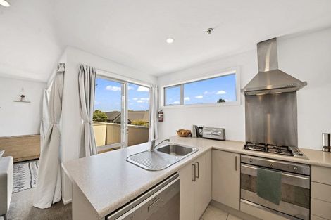 Photo of property in 2/9 Cameron Street, Sydenham, Christchurch, 8023