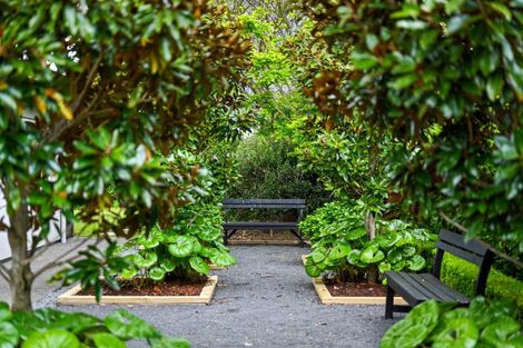 Photo of property in 21 Norfolk Drive, Cambridge, 3434