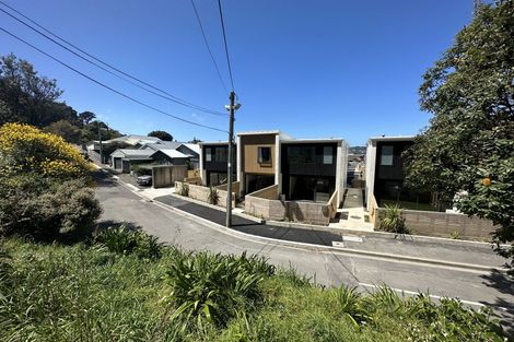 Photo of property in 175c Sutherland Road, Lyall Bay, Wellington, 6022