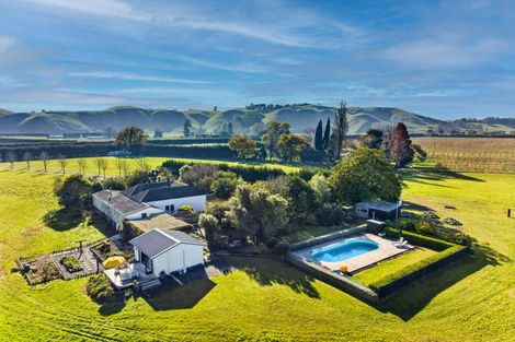Photo of property in 1685 State Highway 50, Fernhill, Napier, 4183