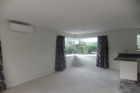Photo of property in 76 Ravensdale Rise, Westmorland, Christchurch, 8025
