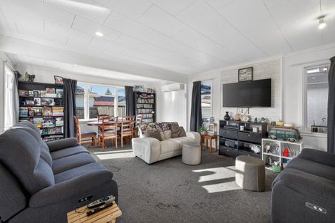 Photo of property in 23 Taurima Street, Hei Hei, Christchurch, 8042