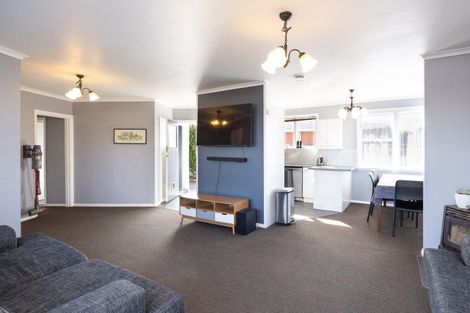Photo of property in 41 Holdsworth Avenue, Milson, Palmerston North, 4414