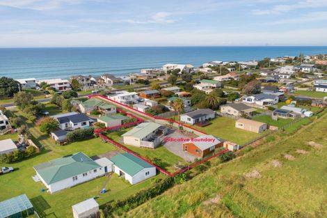 Photo of property in 254 Pukehina Parade, Pukehina, Te Puke, 3189