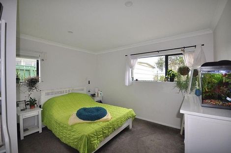 Photo of property in 23 Saint Johns Avenue, Tuakau, 2121