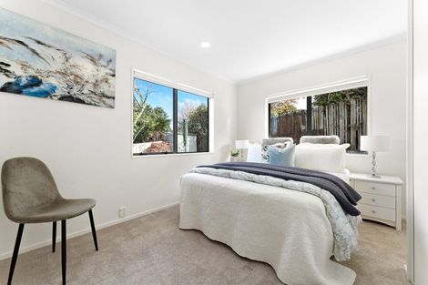 Photo of property in 29 Caversham Drive, Torbay, Auckland, 0630