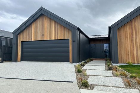 Photo of property in 3 Raspberry Close, Wanaka, 9382