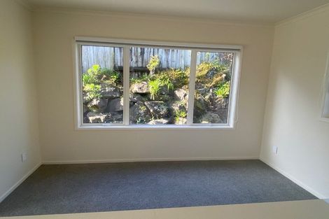 Photo of property in 1 Lysaght Place, Welcome Bay, Tauranga, 3112