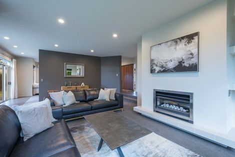 Photo of property in 12 Lobank Place, Richmond, 7020