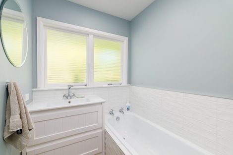 Photo of property in 15 Factory Road, Little Akaloa, 7583