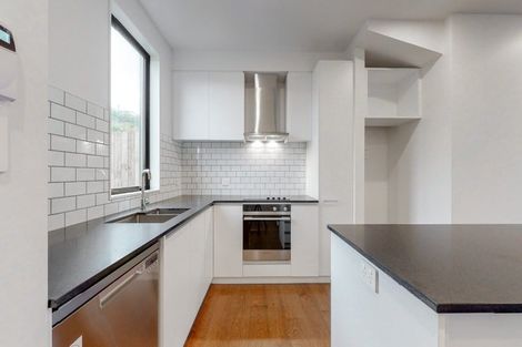 Photo of property in 62u7 Spenmoor Street, Newlands, Wellington, 6037