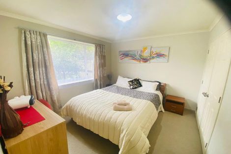 Photo of property in 404a Te Atatu Road, Te Atatu Peninsula, Auckland, 0610