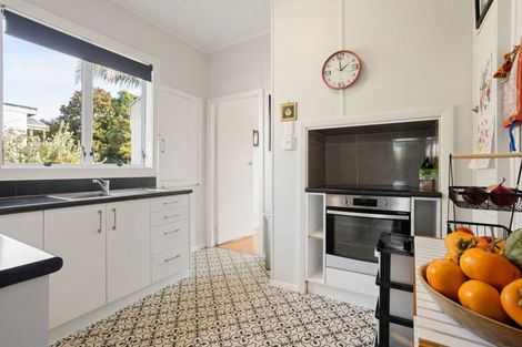Photo of property in 8 Torrington Avenue, Frankton, Hamilton, 3204