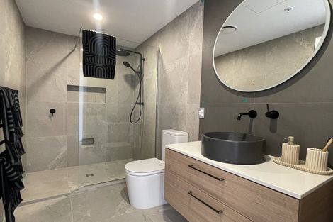 Photo of property in 71 Haven Road, Nelson, 7010