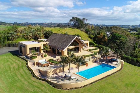Photo of property in 20 Sandhill Heights, Mangawhai, 0975