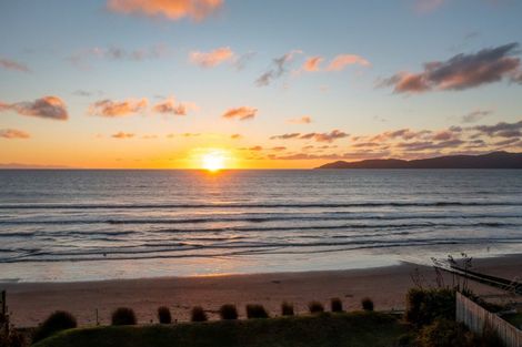 Photo of property in 239 Rosetta Road, Raumati Beach, Paraparaumu, 5032