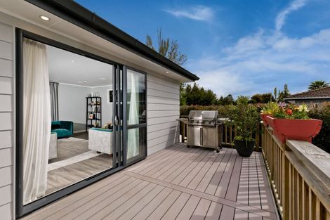Photo of property in 125 Solar Road, Glen Eden, Auckland, 0602