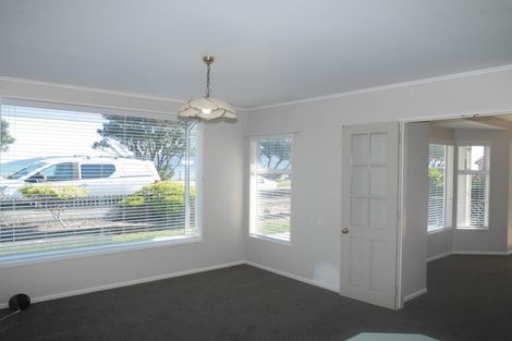 Photo of property in 89a Marine Parade, Paraparaumu Beach, Paraparaumu, 5032
