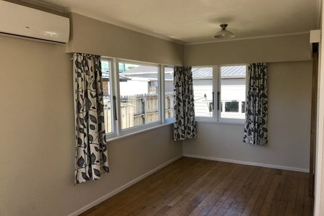 Photo of property in 49e Martyn Street, Waiuku, 2123