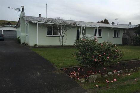 Photo of property in 5 Hammond Road, Taradale, Napier, 4112