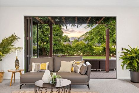 Photo of property in 5 Ironview Lane, Wanaka, 9382