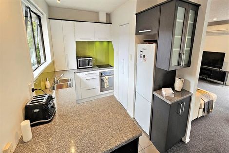 Photo of property in 72 Sarabande Avenue, Redwood, Christchurch, 8051