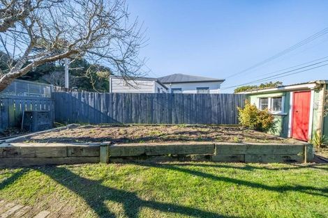 Photo of property in 35 Riddlers Crescent, Petone, Lower Hutt, 5012