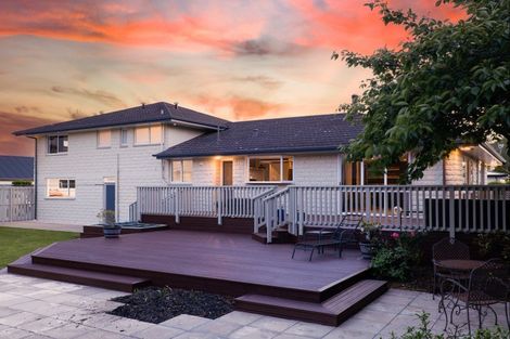 Photo of property in 100a Aorangi Road, Bryndwr, Christchurch, 8053