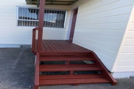 Photo of property in 13 Funnell Place, Manurewa, Auckland, 2102