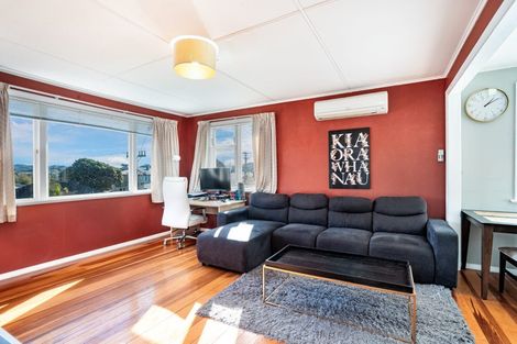 Photo of property in 101 Hereford Street, Cannons Creek, Porirua, 5024