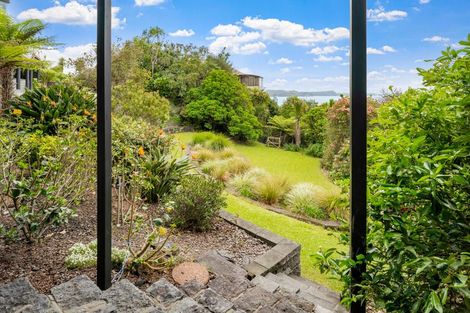 Photo of property in 40 Vipond Road, Stanmore Bay, Whangaparaoa, 0932
