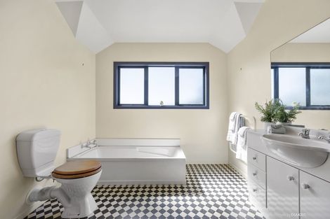 Photo of property in 31u1 Volga Street, Island Bay, Wellington, 6023