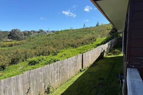 Photo of property in 3/198 Don Buck Road, Massey, Auckland, 0614