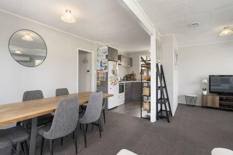 Photo of property in 162 Brecon Road, Stratford, 4332