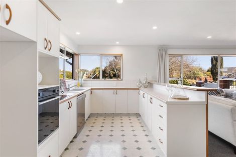 Photo of property in 65 Toorak Avenue, Avonhead, Christchurch, 8042