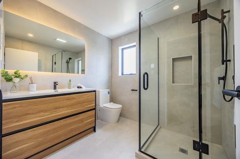 Photo of property in 10 Alexander Avenue, Torbay, Auckland, 0630