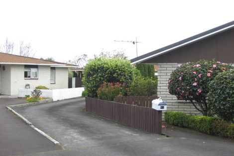 Photo of property in 8a Nursery Place, Westown, New Plymouth, 4310