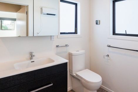 Photo of property in 1 William Street, Marton, 4710