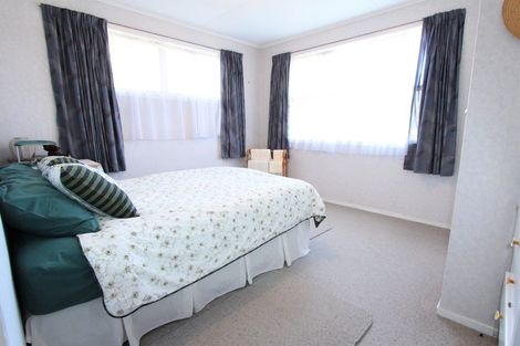 Photo of property in 19 Marlborough Place, Tokoroa, 3420