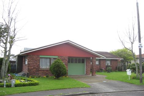 Photo of property in 6 Nursery Place, Westown, New Plymouth, 4310