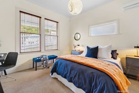 Photo of property in 38 Todman Street, Brooklyn, Wellington, 6021