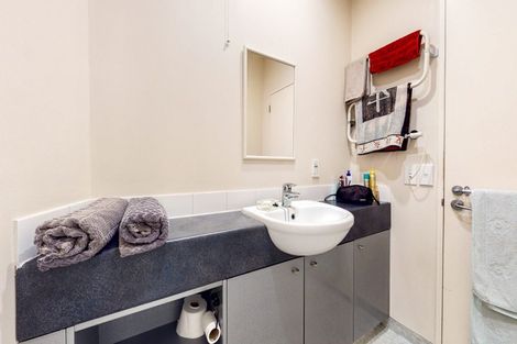 Photo of property in Hume House, 28/152u The Terrace, Wellington Central, Wellington, 6011
