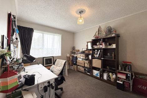 Photo of property in 12 Velma Road, Hillcrest, Auckland, 0627