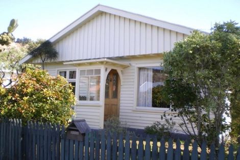 Photo of property in 3 Celia Street, Redcliffs, Christchurch, 8081