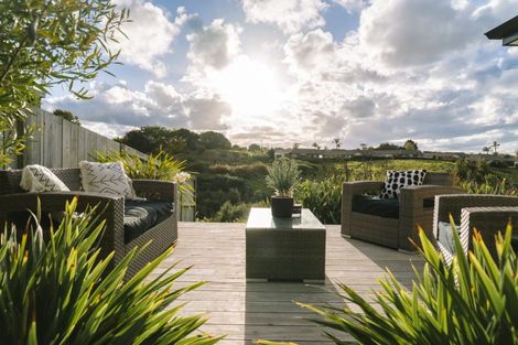 Photo of property in 18 Hass Drive, Ohauiti, Tauranga, 3112