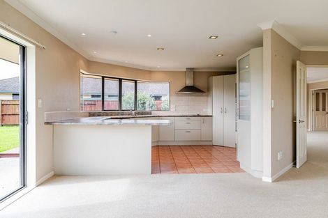 Photo of property in 66 Royal Oak Drive, Kelvin Grove, Palmerston North, 4414